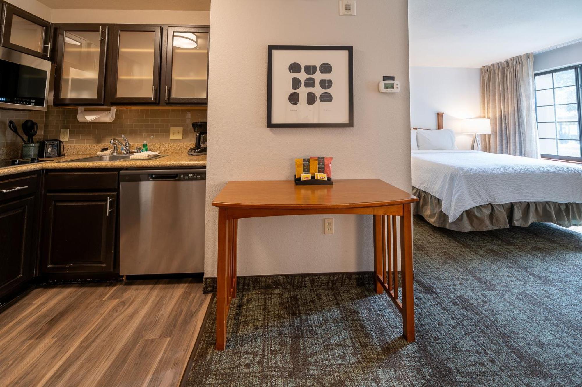 Staybridge Suites Houston West - Energy Corridor By Ihg Ngoại thất bức ảnh