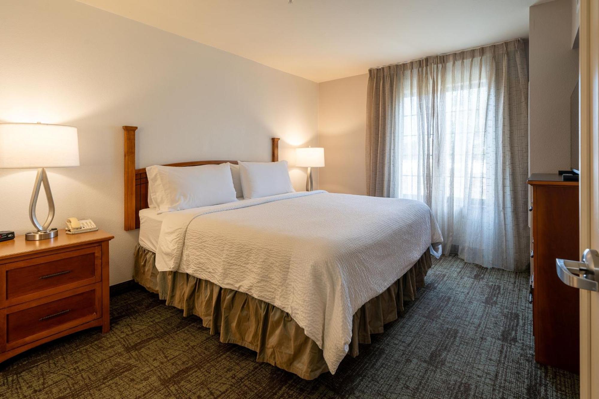 Staybridge Suites Houston West - Energy Corridor By Ihg Ngoại thất bức ảnh